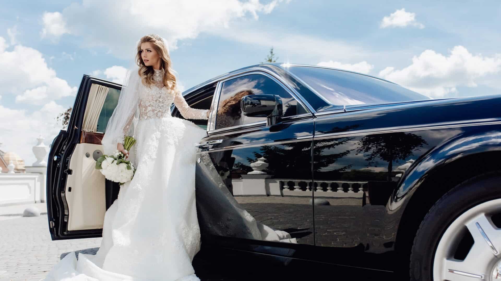 A Complete Guide to Choosing Stylish Wedding Cars in Birmingham